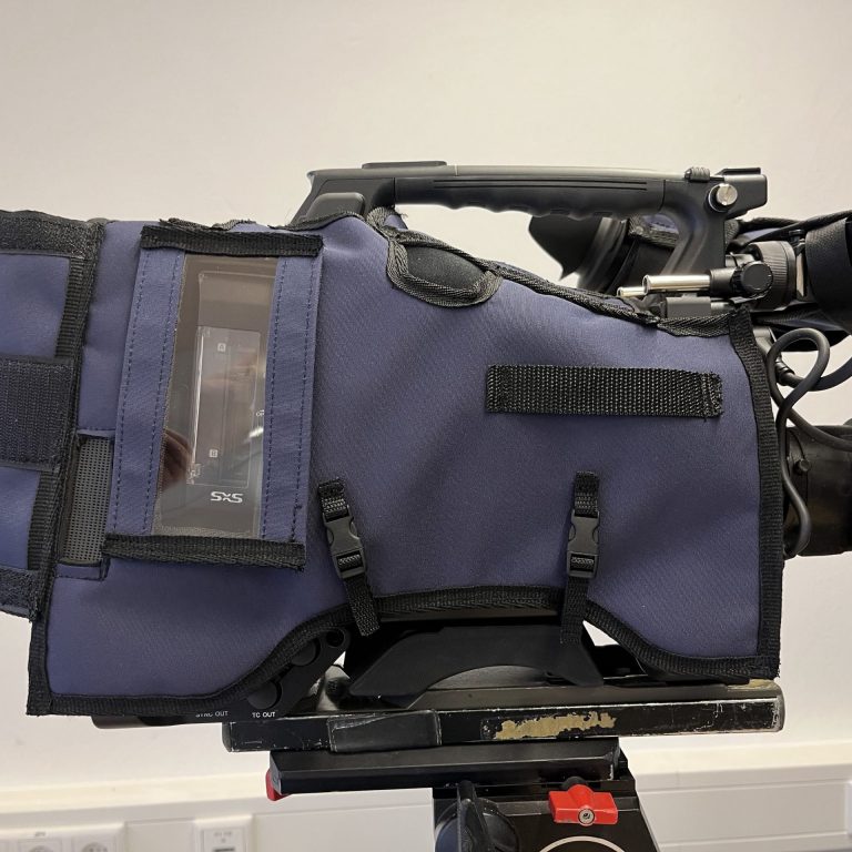 PXW Z-750-4